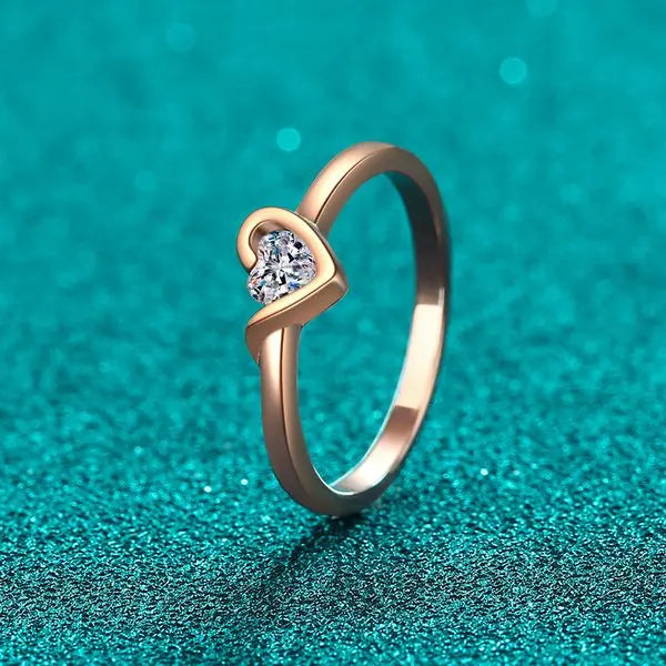Chic S925 Sterling Silver Moissanite Ring Featuring a Delicate Heart Shape Great Shopping 4You