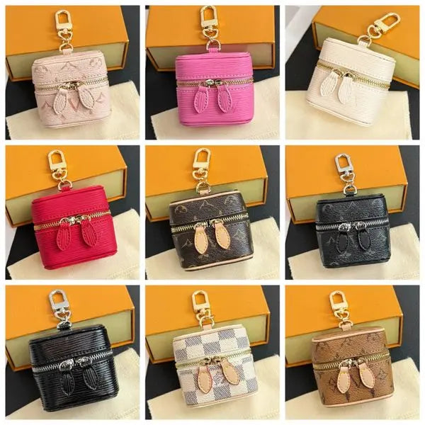 Designer Leather Keychains Mini Bag Pendant Fashion Man Woman Mini Wallet Coin Purse Bag Headphone Bag Bag Charm Keychain with Box Great Shopping 4You