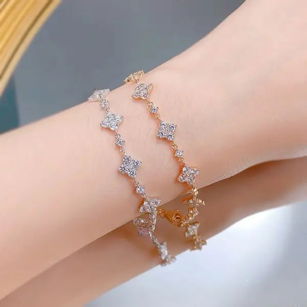 Luxury Women's Adjustable Chain Bracelet: Fine Crafted Silver & Diamond-like Flowers Great Shopping 4You