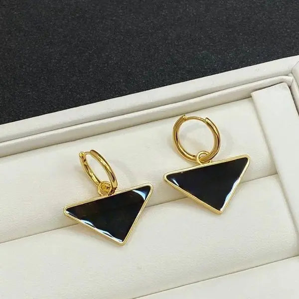 Fashion Brand Designers Letters Stud Triangle Earrings Hoop Women Luxury Brand Design Flowers Crystal Earring Wedding Party Jewelry Great Shopping 4You