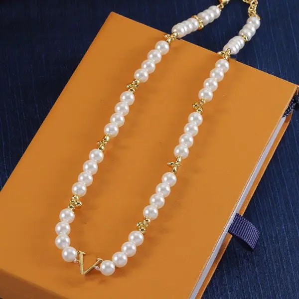 Designer Womens Brand Letter Pearl Pendant L Necklace Elegant Necklaces High Quality Wedding Jewellery Letters Party Gift Great Shopping 4You