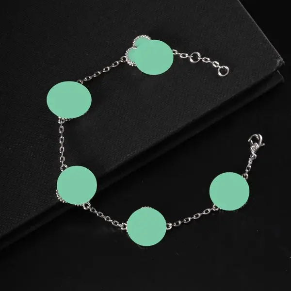 Lucky Clover Bracelets for Women Jewelry 18K Gold Plated Clover Flower Bracelet Designer Women Light Luxury Charm Bracelet Gift F01 Great Shopping 4You