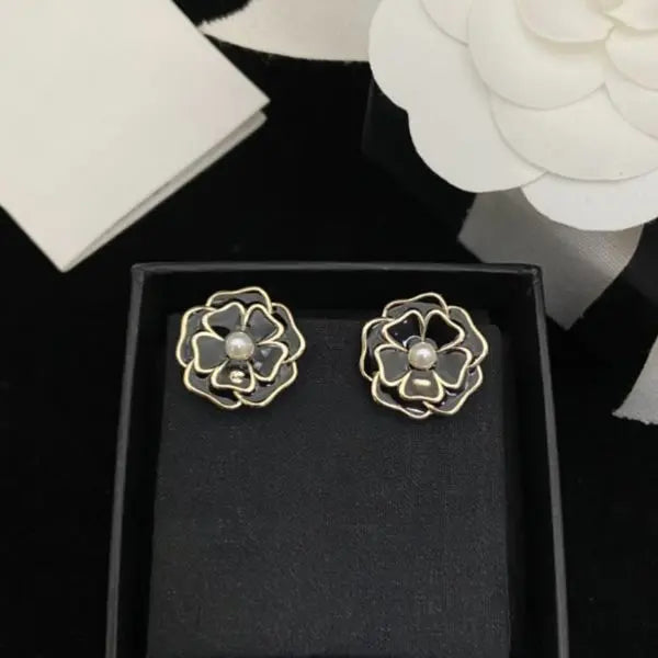 Classic Camellia Earrings Black Pink Retro Earrings Designer Elegant and Versatile Camellia Earrings Holiday Gift Great Shopping 4You