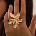New Stylish Rings High End Floral Statement Rings Oversized Single Flower Design in Gold Silver, Exquisite Hand Jewelry Great Shopping 4You