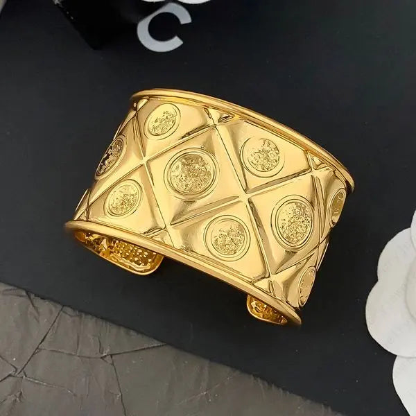 Designer Gold Tone Bracelet gold bangle Checkered Wide Cuff Copper 18K Gold Plated Retro Vintage Style Statement Bangle Fashion Jewelry FREE Shipping Great Shopping 4You