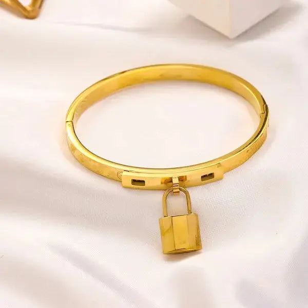 Luxury Bracelet designer Stainless Steel Bangle Cuff Classic Bracelets Designer Women Party Gift Fashion Jewelry Accessories Great Shopping 4You