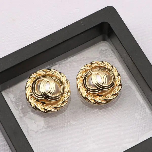 20Style Earings Designer For Woman Stud Earrings Geometric Rhie Pearl Earring for Wedding Party Jewerlry Accessories Gifts Great Shopping 4You
