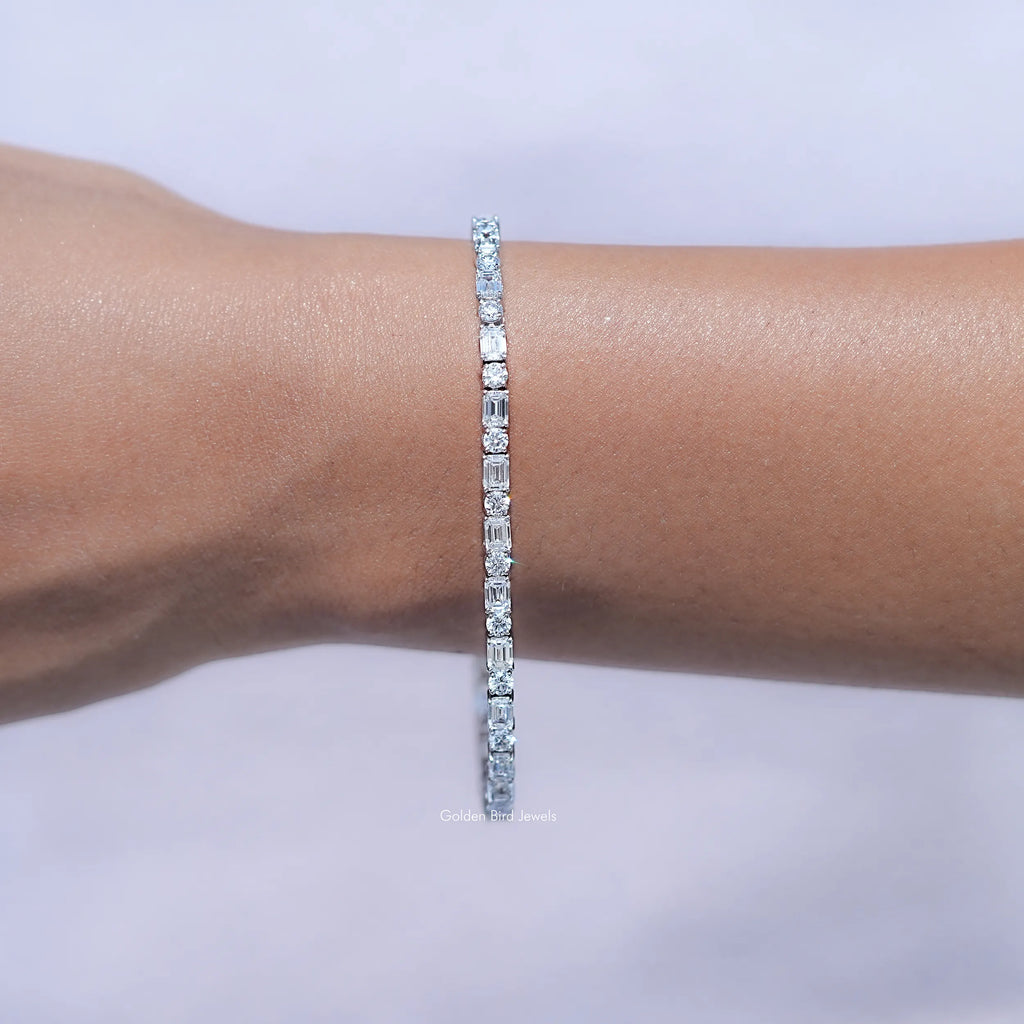 Emerald And Round Cut Diamond Tennis Bracelet
