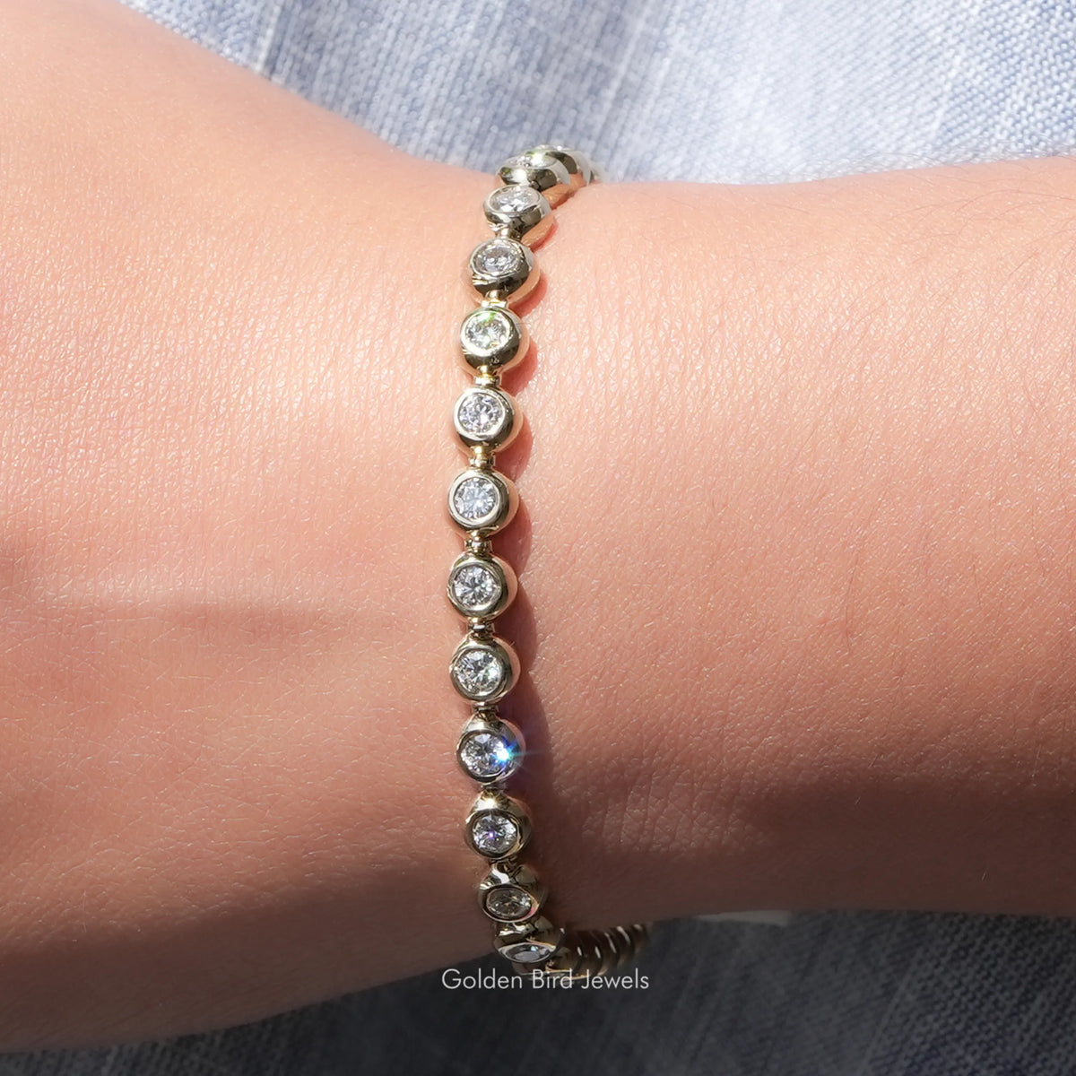 Round Cut Moissanite Bezel Setting Bracelet