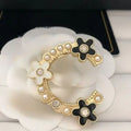 Brand Brooch Couple Style for Women Metal Brooch Fashion Jewelry Accessory Designed with Letter Pearl Stamp Great Shopping 4You