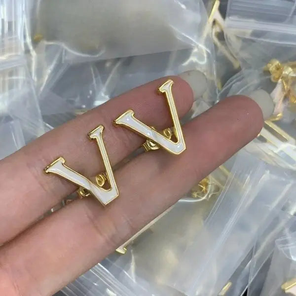 Fashion Designer Earrings Luxury Gold Plated Stud Earrings for Women Trendy Earring Simple Gold Letter Stud Lady Jewelry Great Shopping 4You