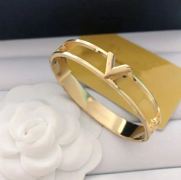 18K Gold Plated Classic Bracelets Women Bangle Luxury Designer Jewelry Crystal Stainless Steel Lovers Gift Bangles Mens Bracelet with Box Great Shopping 4You