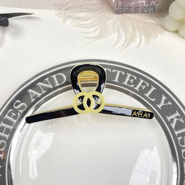 Luxury Hair Clips Brand Letter Barrettes Designer Women Hair Claws Crystal Hairpin Classic Hairclips Shark Hairpin Hair Accessories Great Shopping 4You