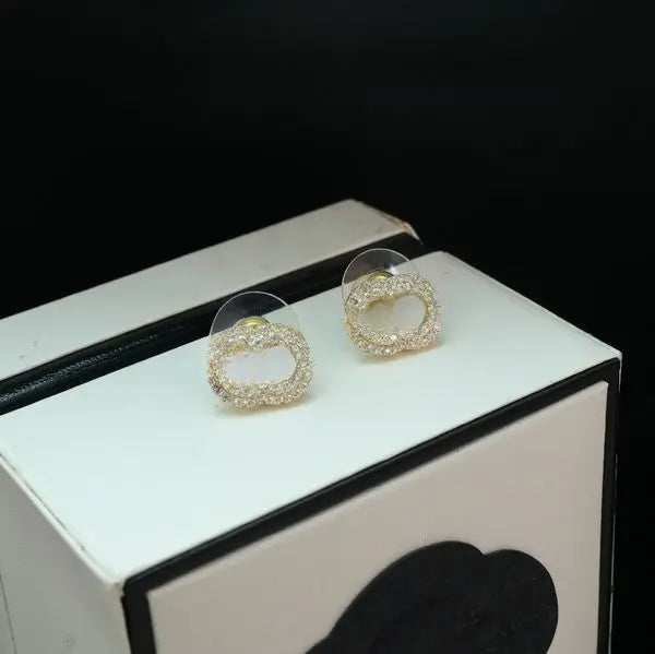 Classic 18k Gold Stud Earrings Fashion Simple Letter Earrings Designer for Women Wedding Parties Engagement Gift Jewelry Great Shopping 4You