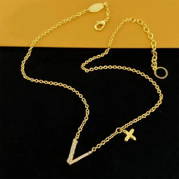 Fashion Necklace Gold Plated Crystal Pendant Designer Letter Women Copper Necklaces Choker Wedding Gifts Jewelry Great Shopping 4You