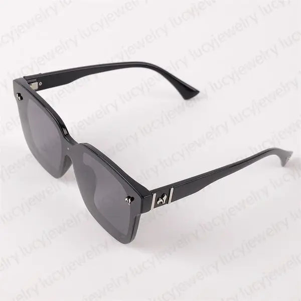 2023 New Designer Sunglass Fashion High Quality Sunglasses Women Men Sun glass Print Goggle 4 Color Option Eyeglasses Great Shopping 4You